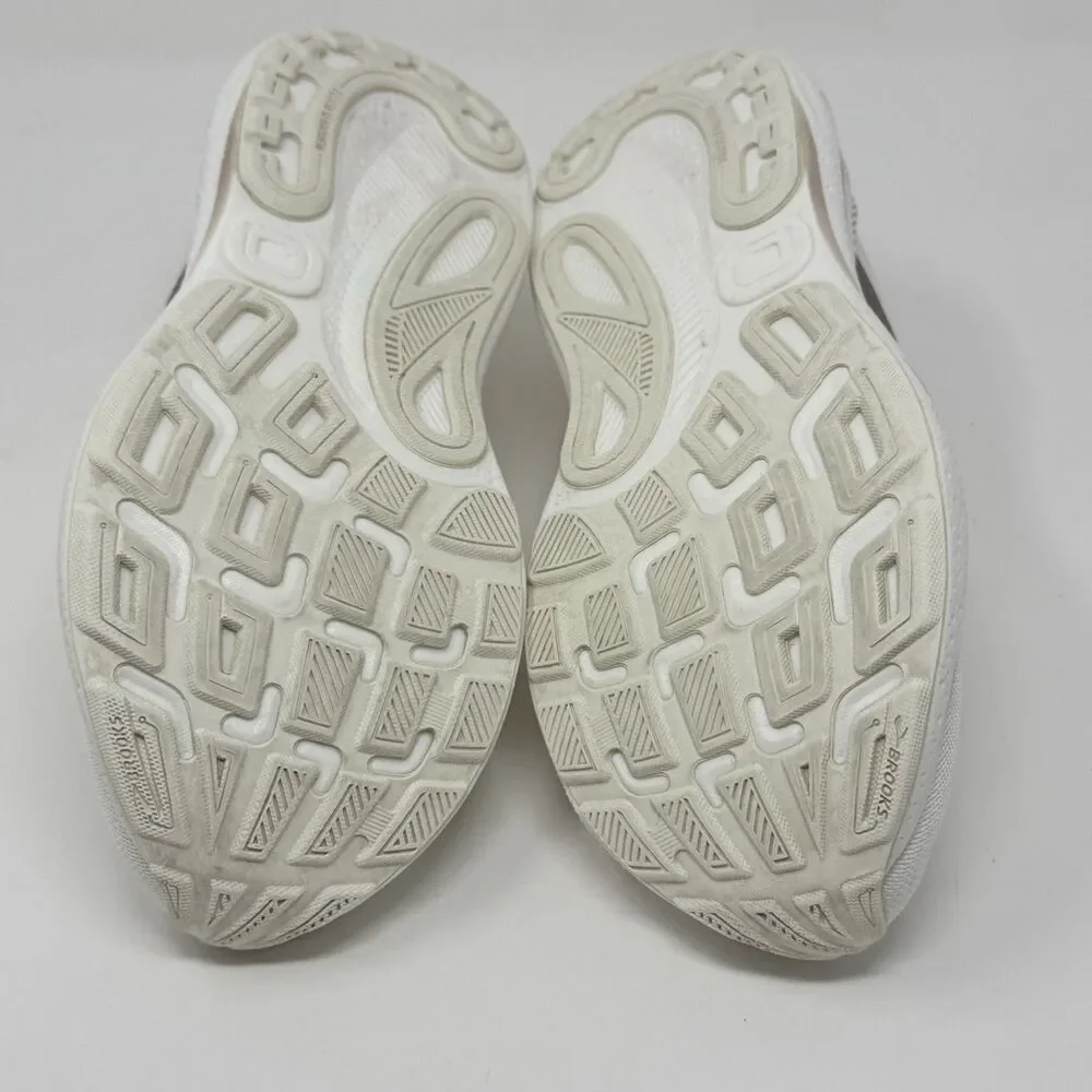Brooks Adrenaline GTS 24 Shoes Womens 9.5 White Rose Gold Running Sneakers